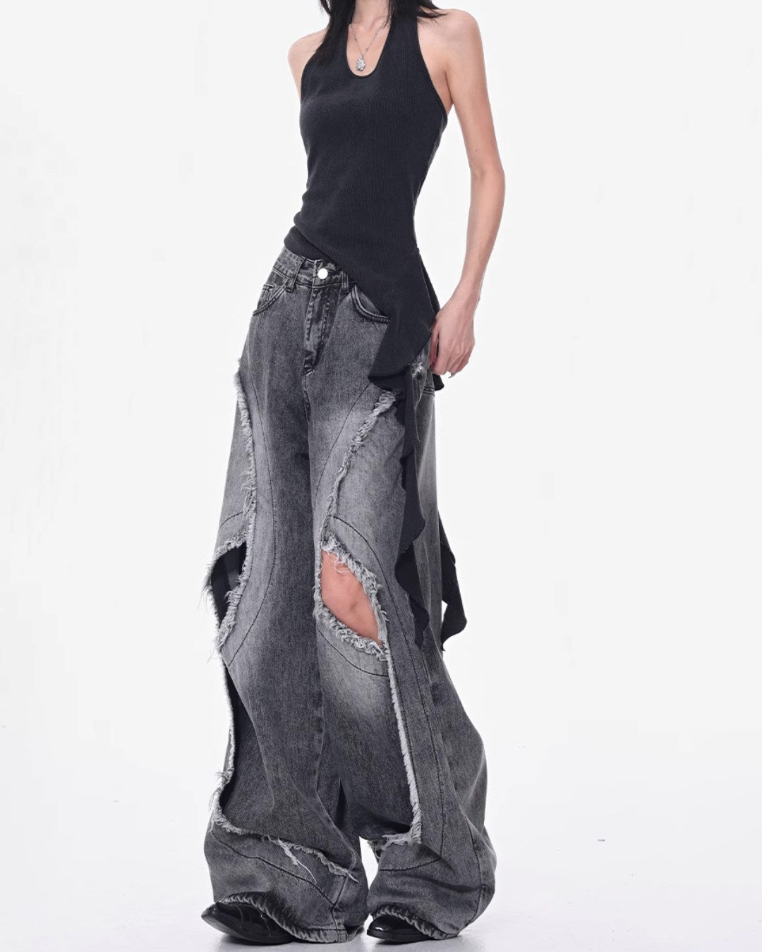 ♥CUT-OUT CURVE PANEL WIDE DENIM