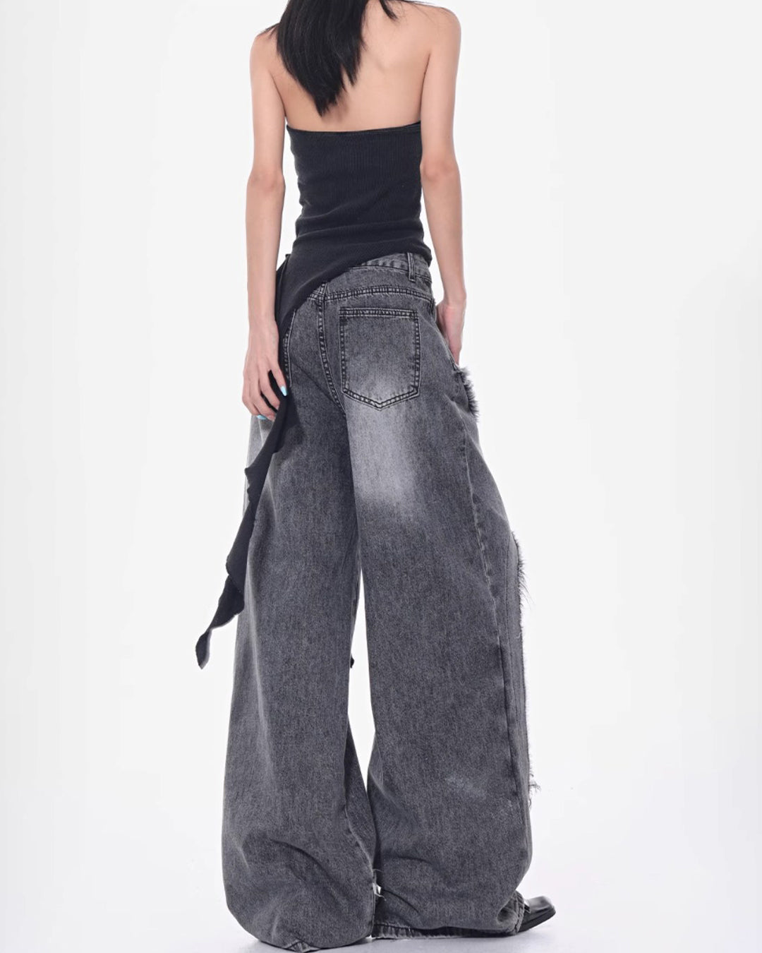 ♥CUT-OUT CURVE PANEL WIDE DENIM