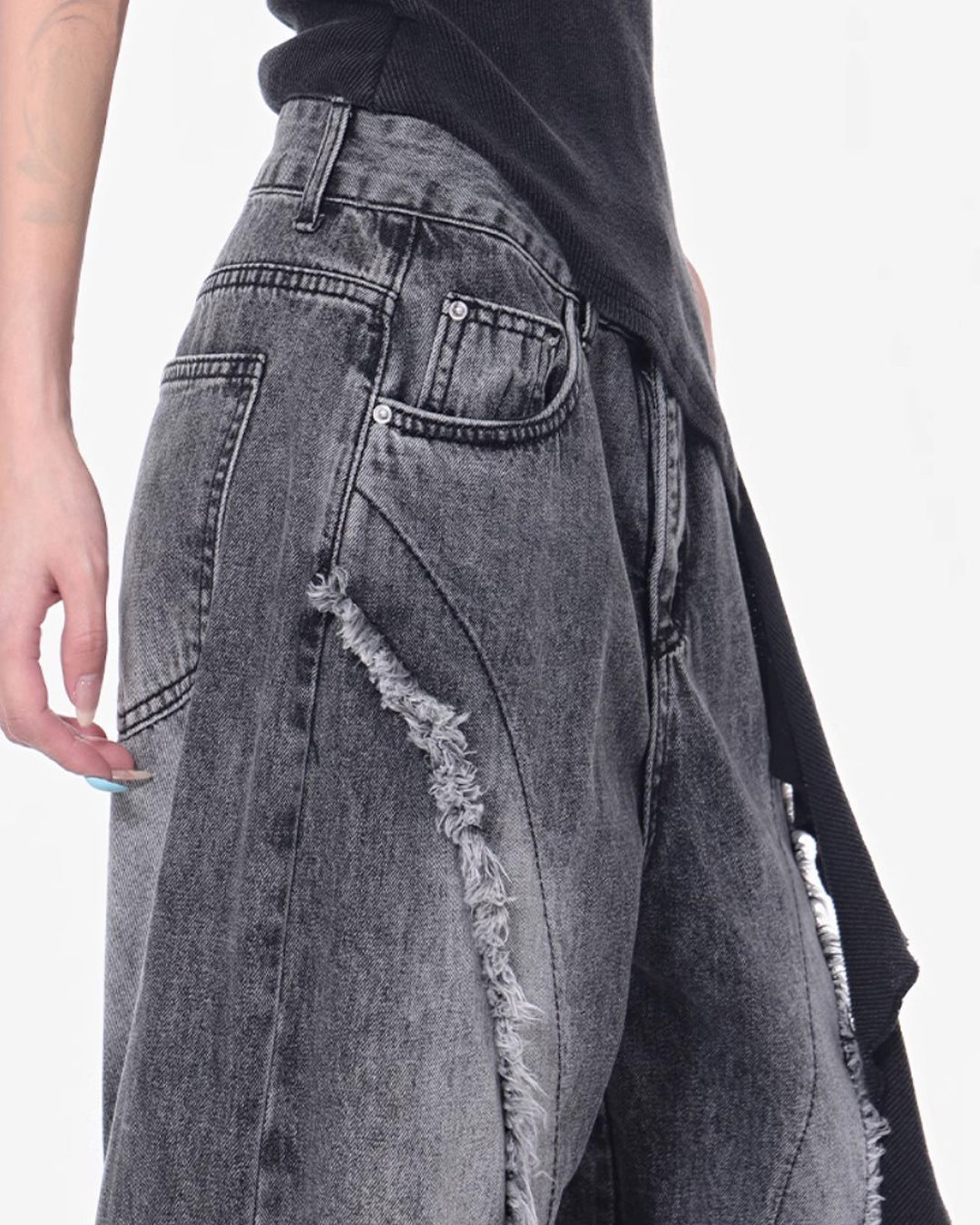 ♥CUT-OUT CURVE PANEL WIDE DENIM