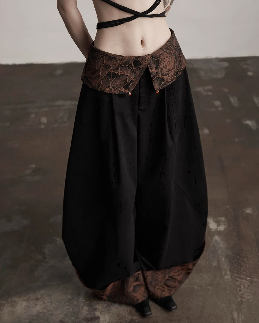 ♥CONTRAST COLLAR BARREL LEG PANTS