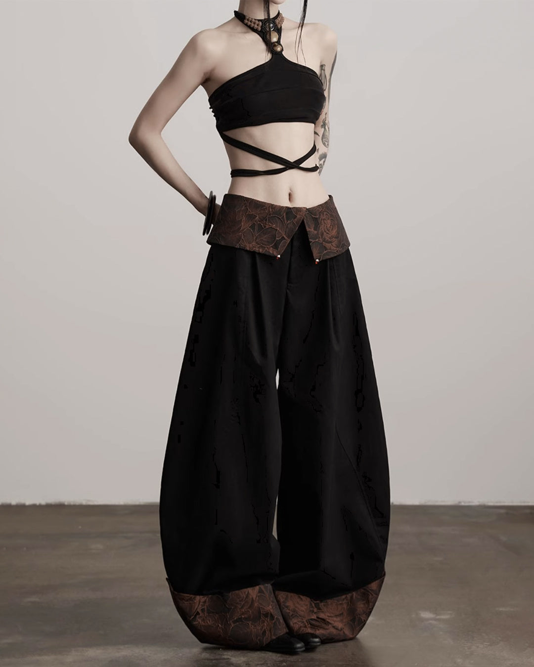 ♥CONTRAST COLLAR BARREL LEG PANTS