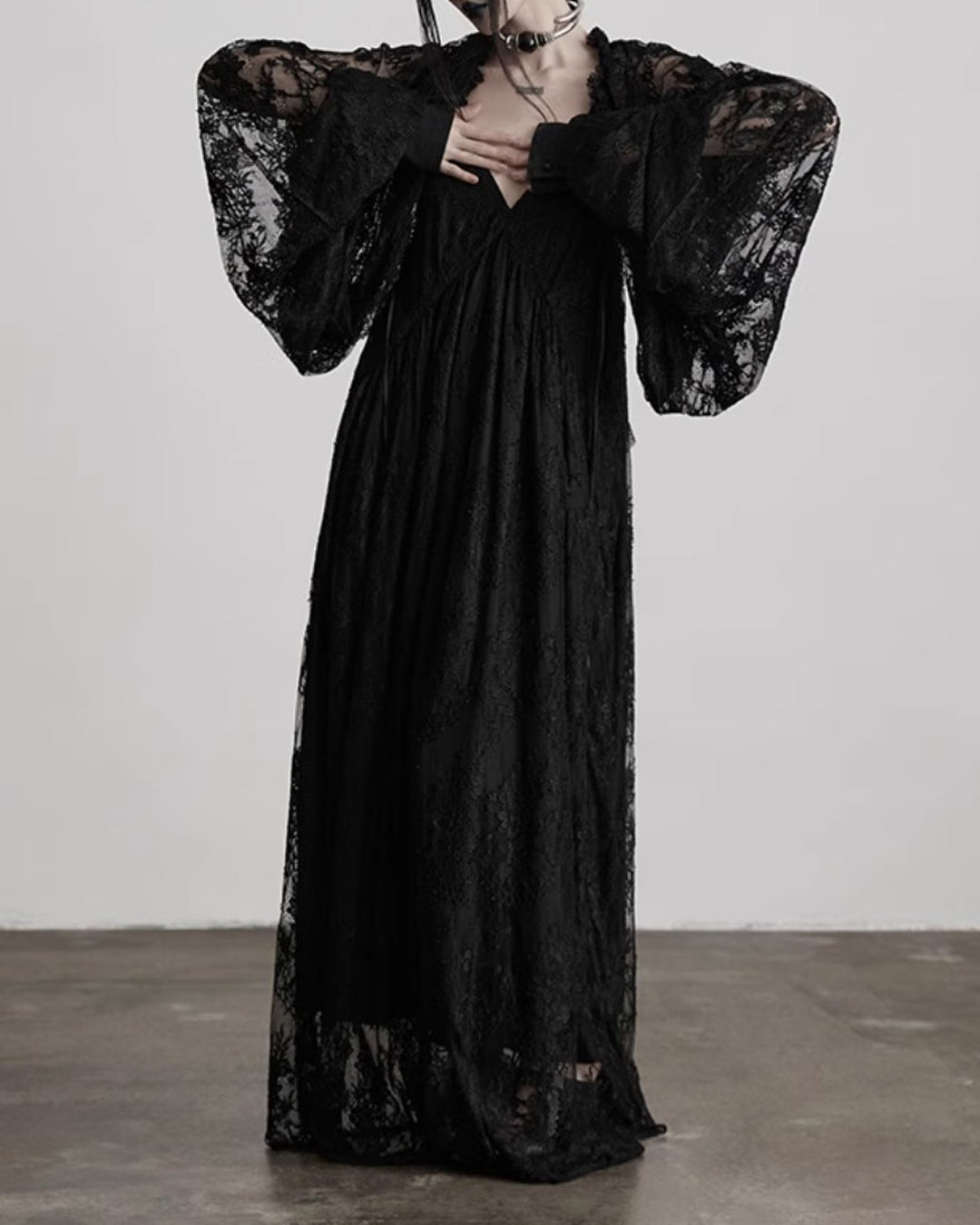 ♥LACE WING SLEEVE SHAWL
