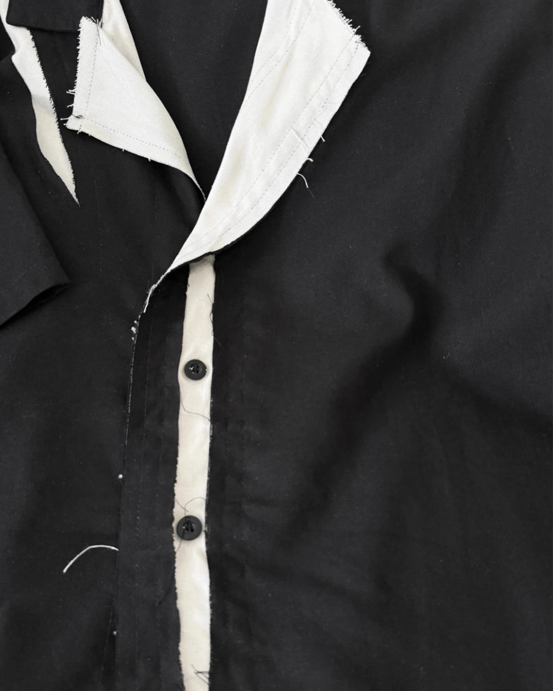 ♥RAW EDGE PANEL SHIRT