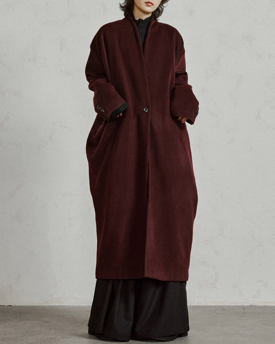 ♠WOOL COLLARLESS COAT