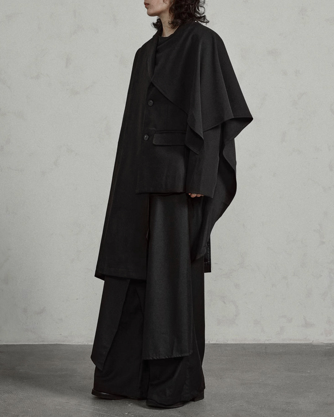 ♠ASYMMETRY MID-LENGTH CLOAK JACKET
