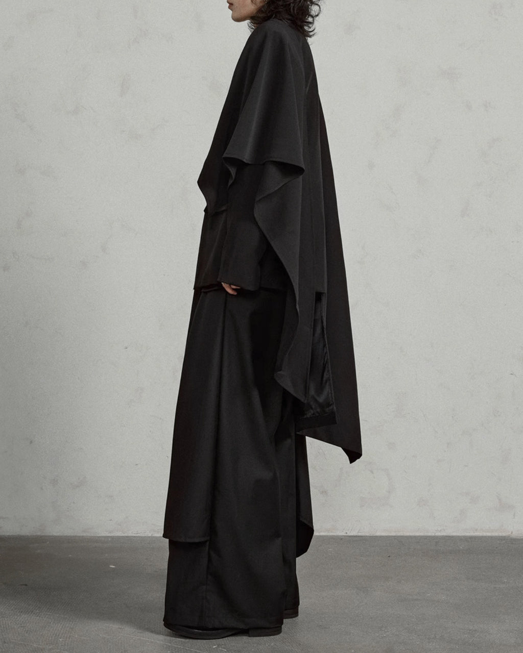 ♠ASYMMETRY MID-LENGTH CLOAK JACKET