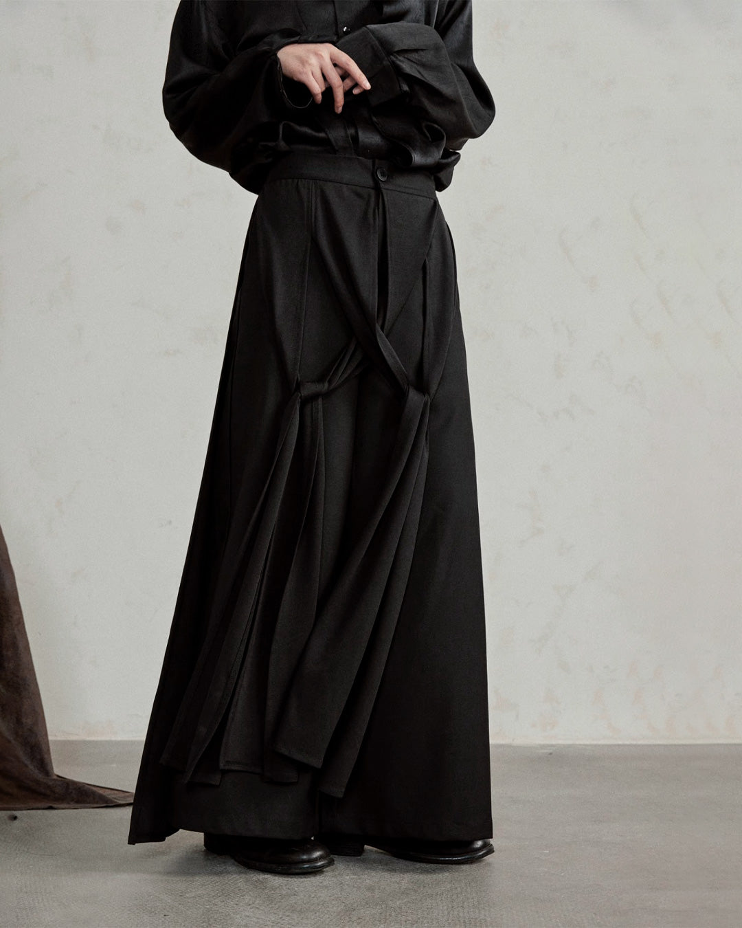 ♠MULTI PANEL LAYERED WIDE PANTS