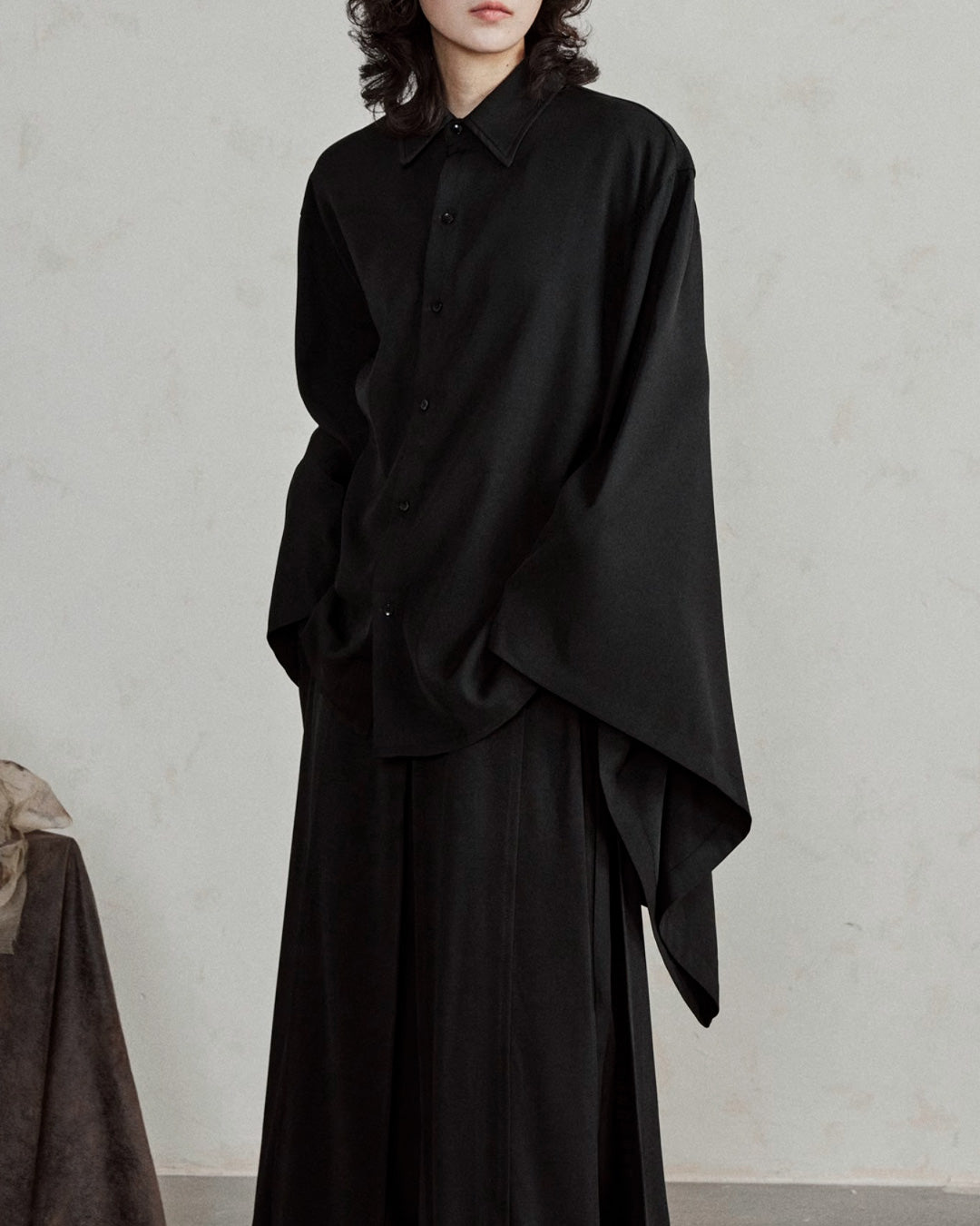♠WIDE SLEEVE DRAPED SHIRT