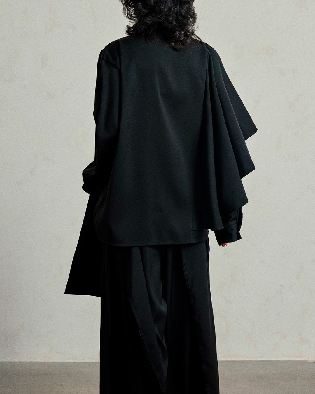 ♠ASYMMETRY SHAWL SHIRT