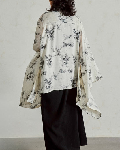 ♠PRINTED WIDE SLEEVE DRAPED SHIRT