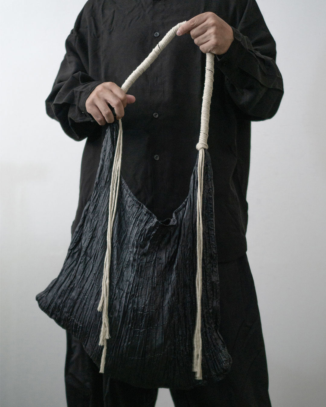 ♠♥ROPE TWIST WRINKLE TOTE