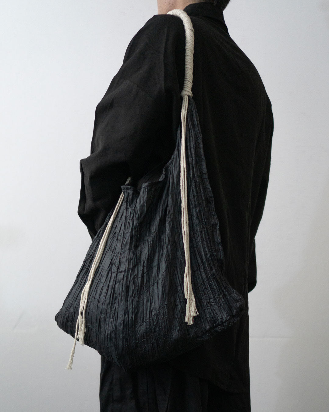 ♠♥ROPE TWIST WRINKLE TOTE