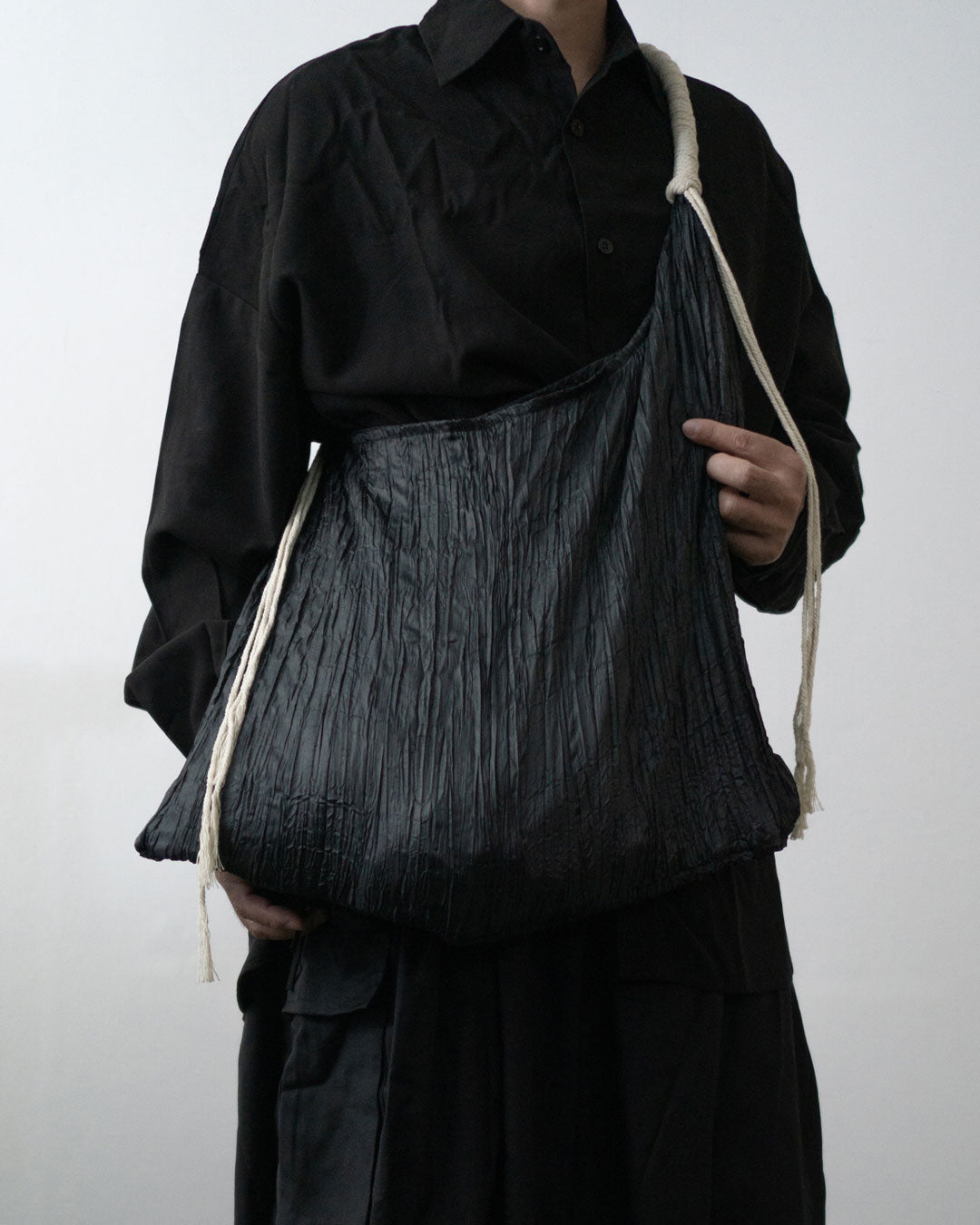 ♠♥ROPE TWIST WRINKLE TOTE