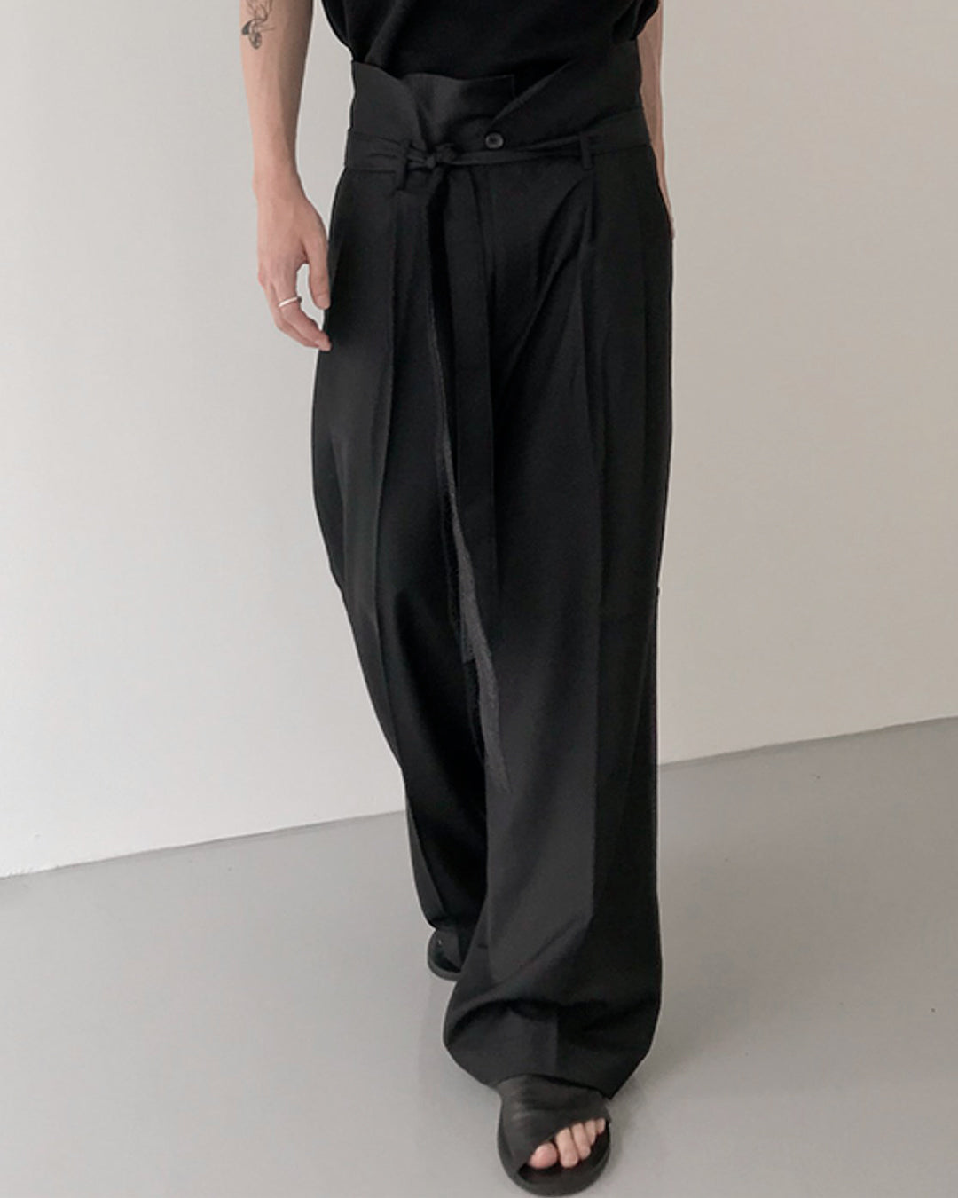 ♤♥HIGH WAIST WIDE PANTS – Black Gravity