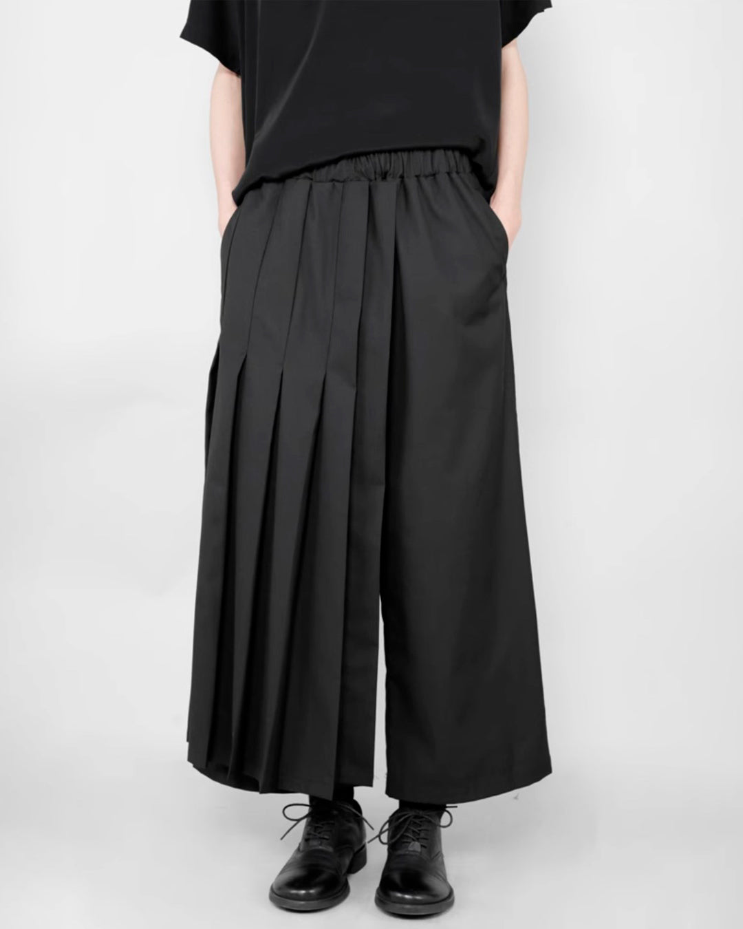 ♠♥ ONE SIDE PLEATS WIDE PANTS