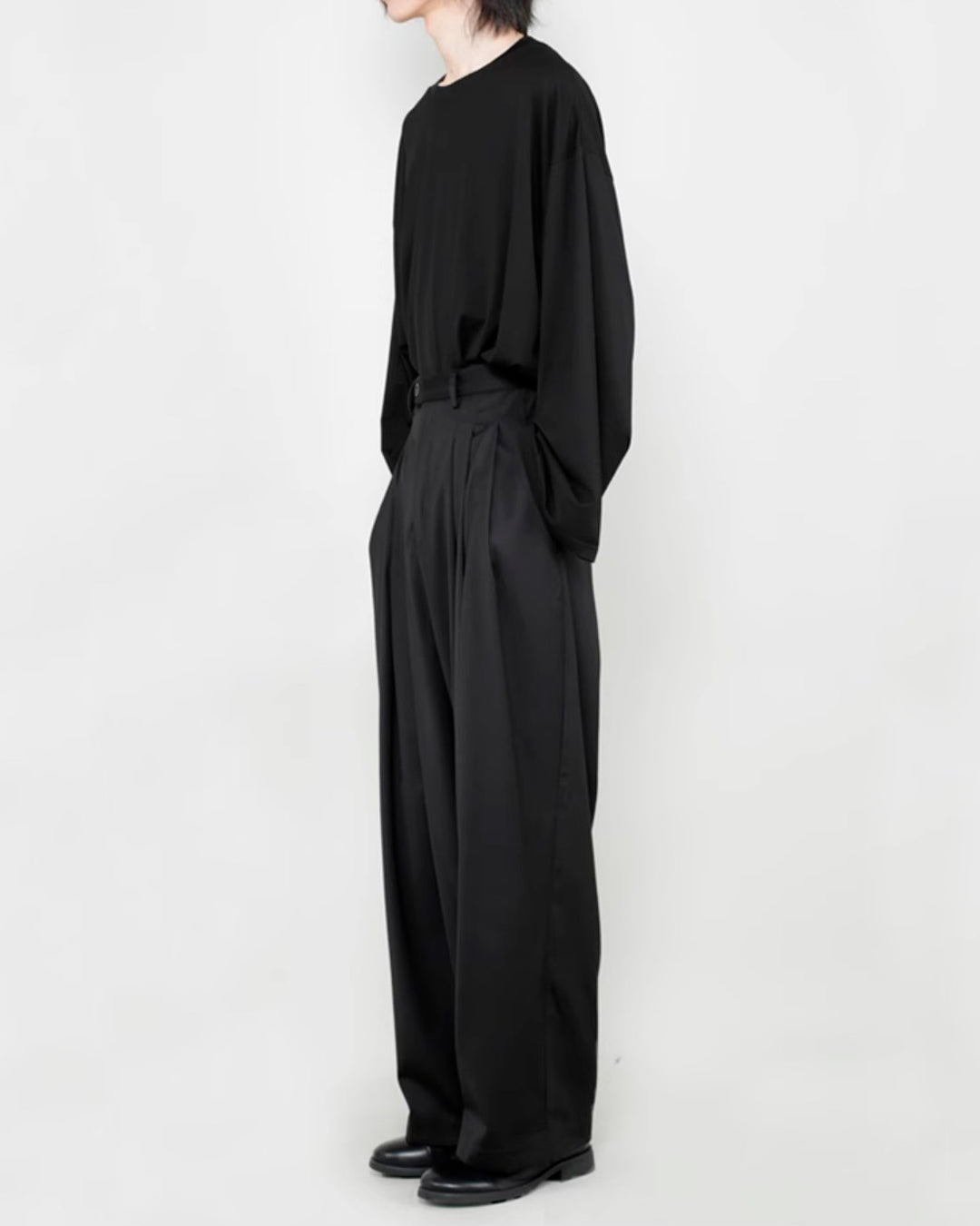 ♠♥ THREE TUCK WIDE PANTS