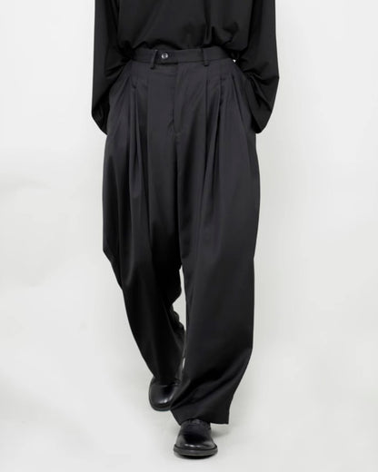 ♠♥ THREE TUCK WIDE PANTS