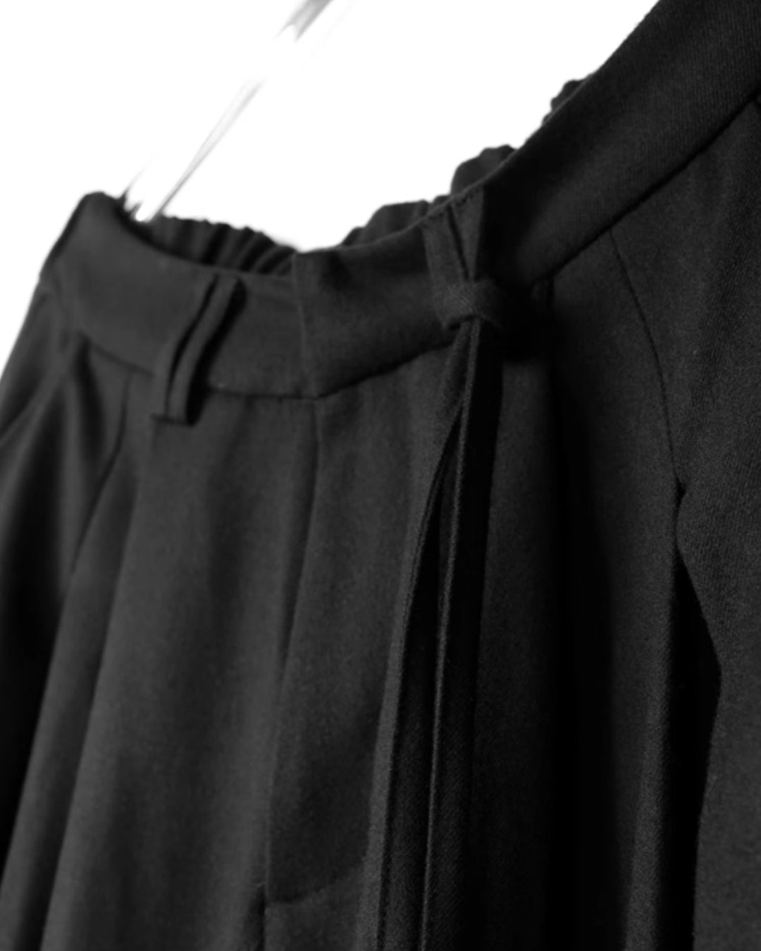 ♠♥WAIST CORD DRAPED WIDE PANTS