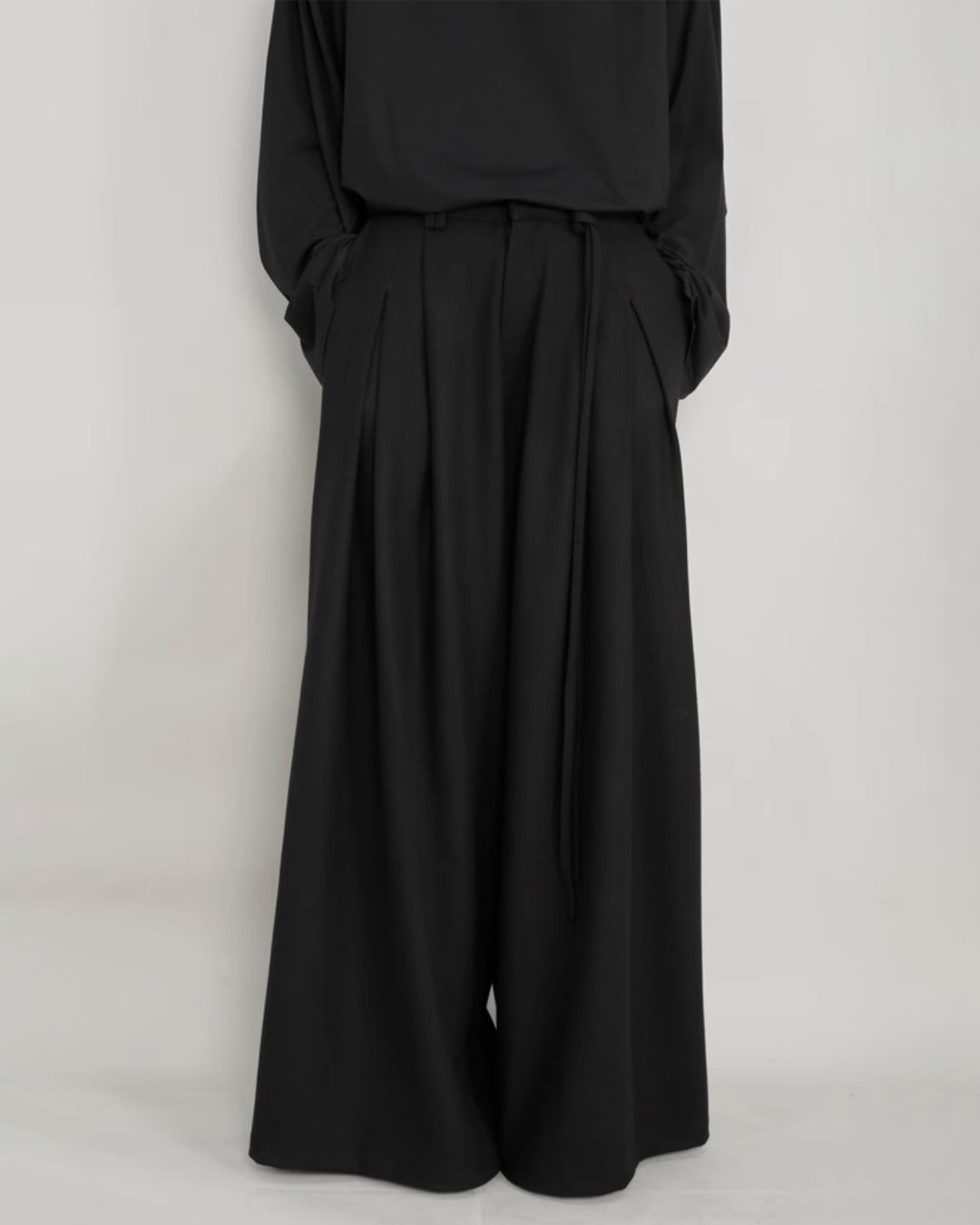 ♠♥WAIST CORD DRAPED WIDE PANTS
