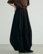 ♠♥ CURVED WIDE TUCK PANTS