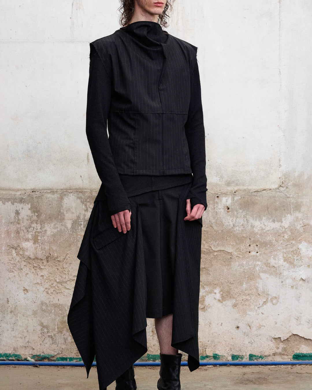 ♠♥ DRAPE PANEL SHORTS