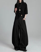 ♠♥ CURVED WIDE TUCK PANTS