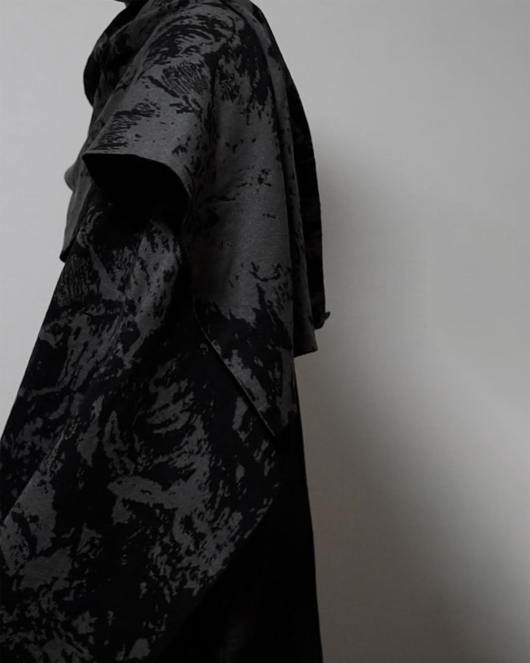 ♠♥WOOL REVERSIBLE PEONY STOLE