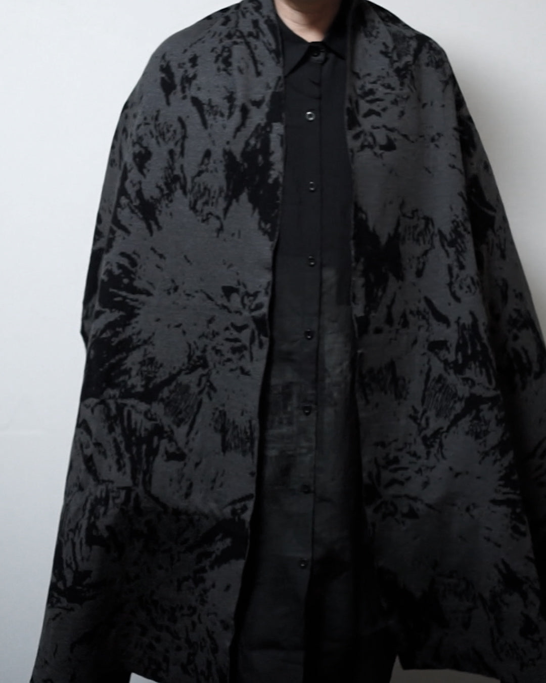 ♠♥WOOL REVERSIBLE PEONY STOLE