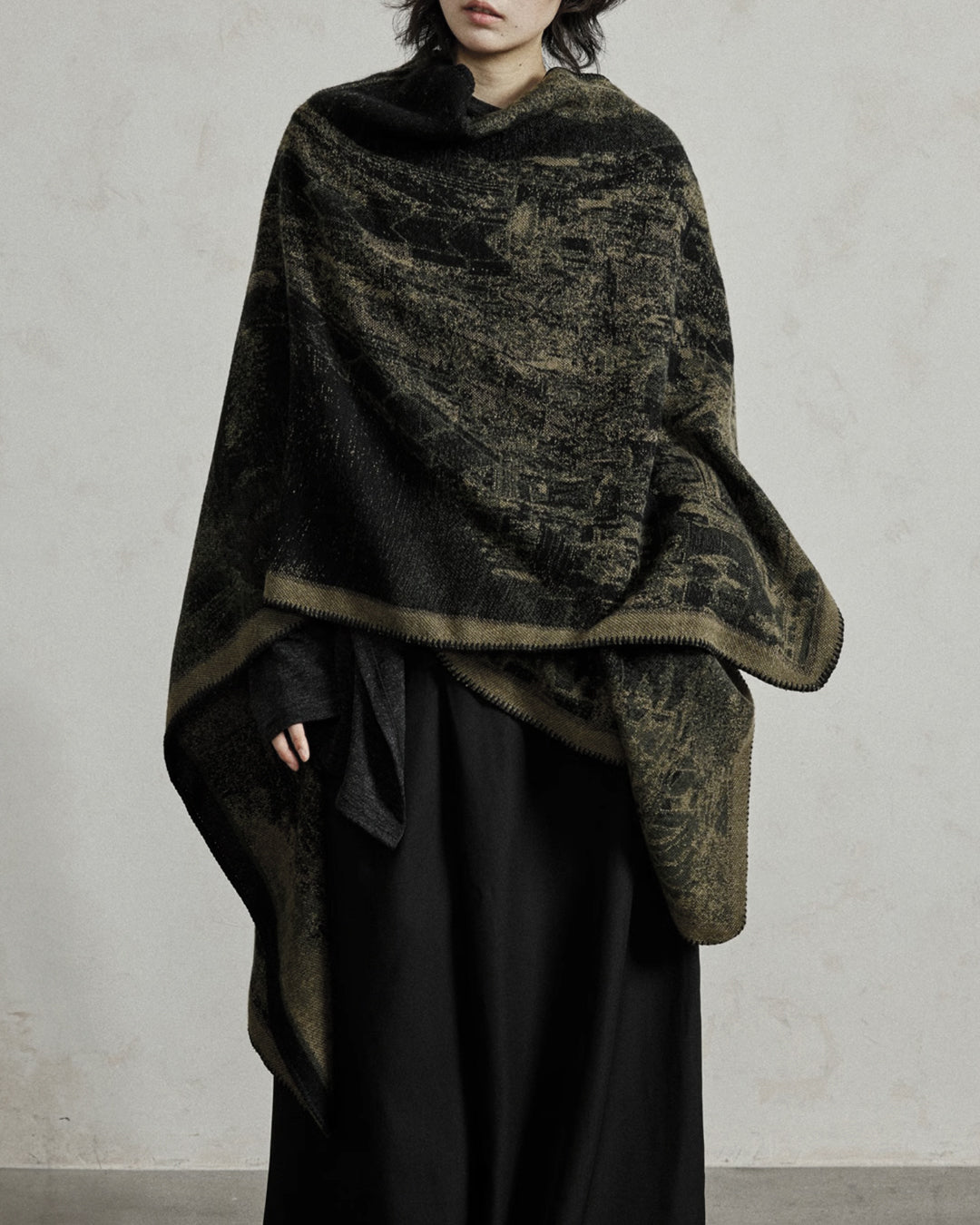 ♠♥REVERSIBLE NATURE PRINT STOLE
