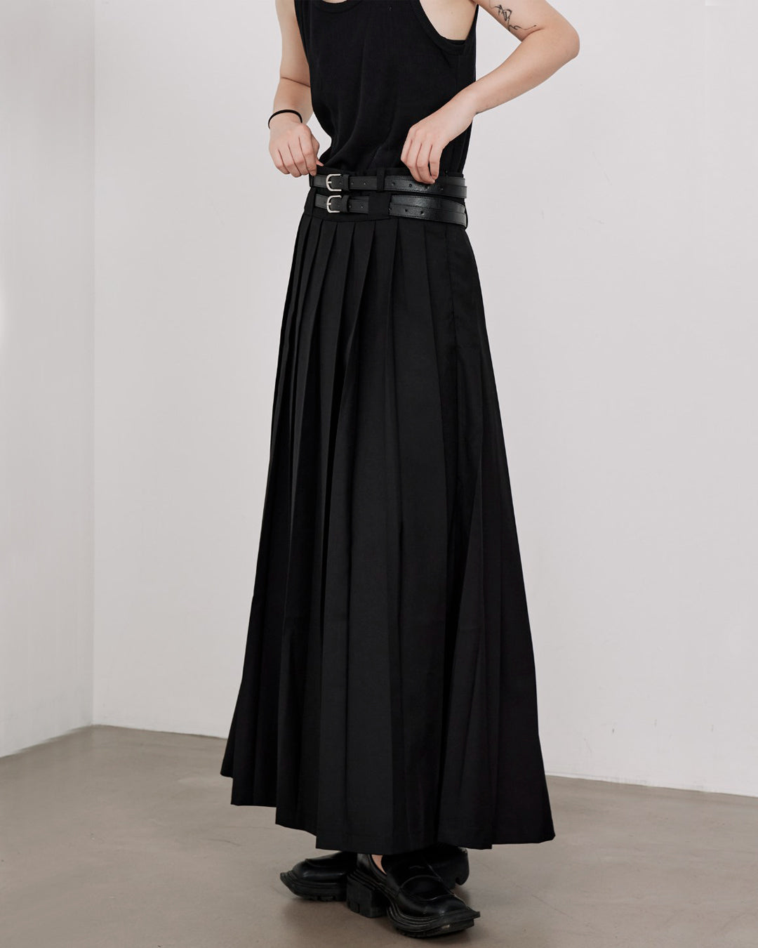 ♠♥DOUBLE BELT PLEATS SKIRT