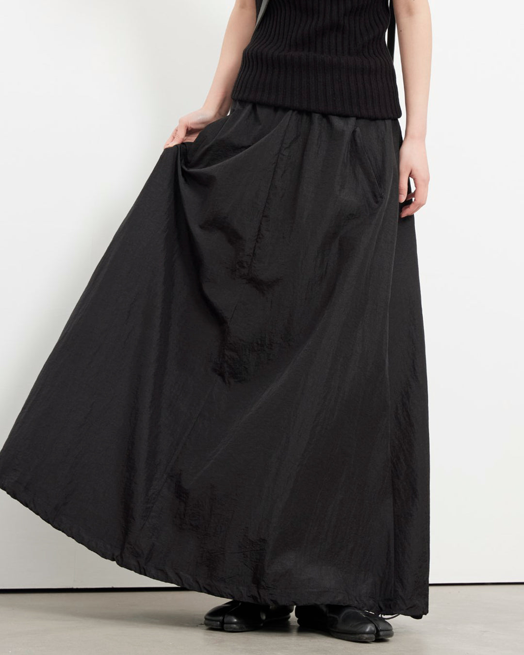 ♤♥DRAW CORD BALLOON SKIRT – Black Gravity