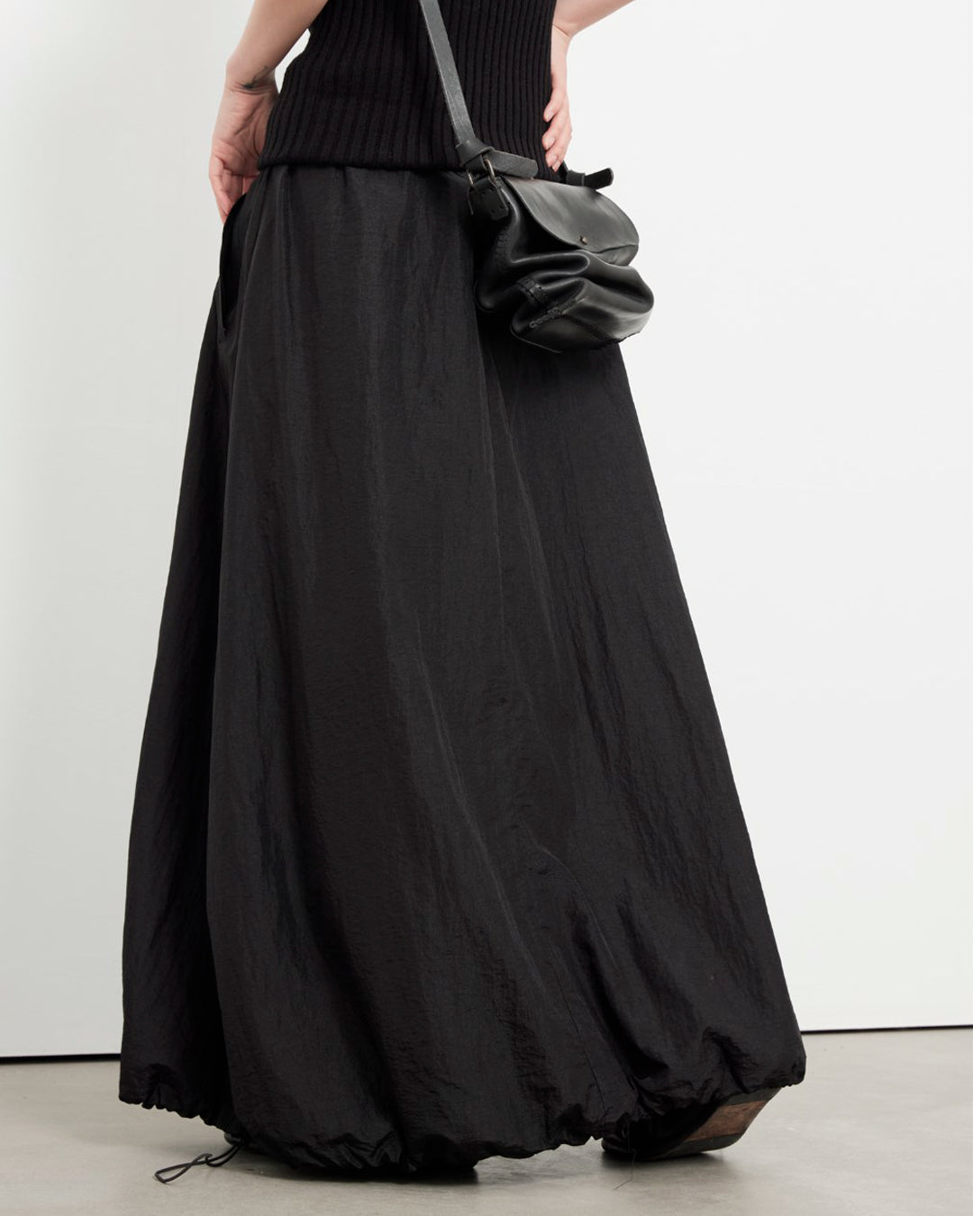 ♤♥DRAW CORD BALLOON SKIRT – Black Gravity