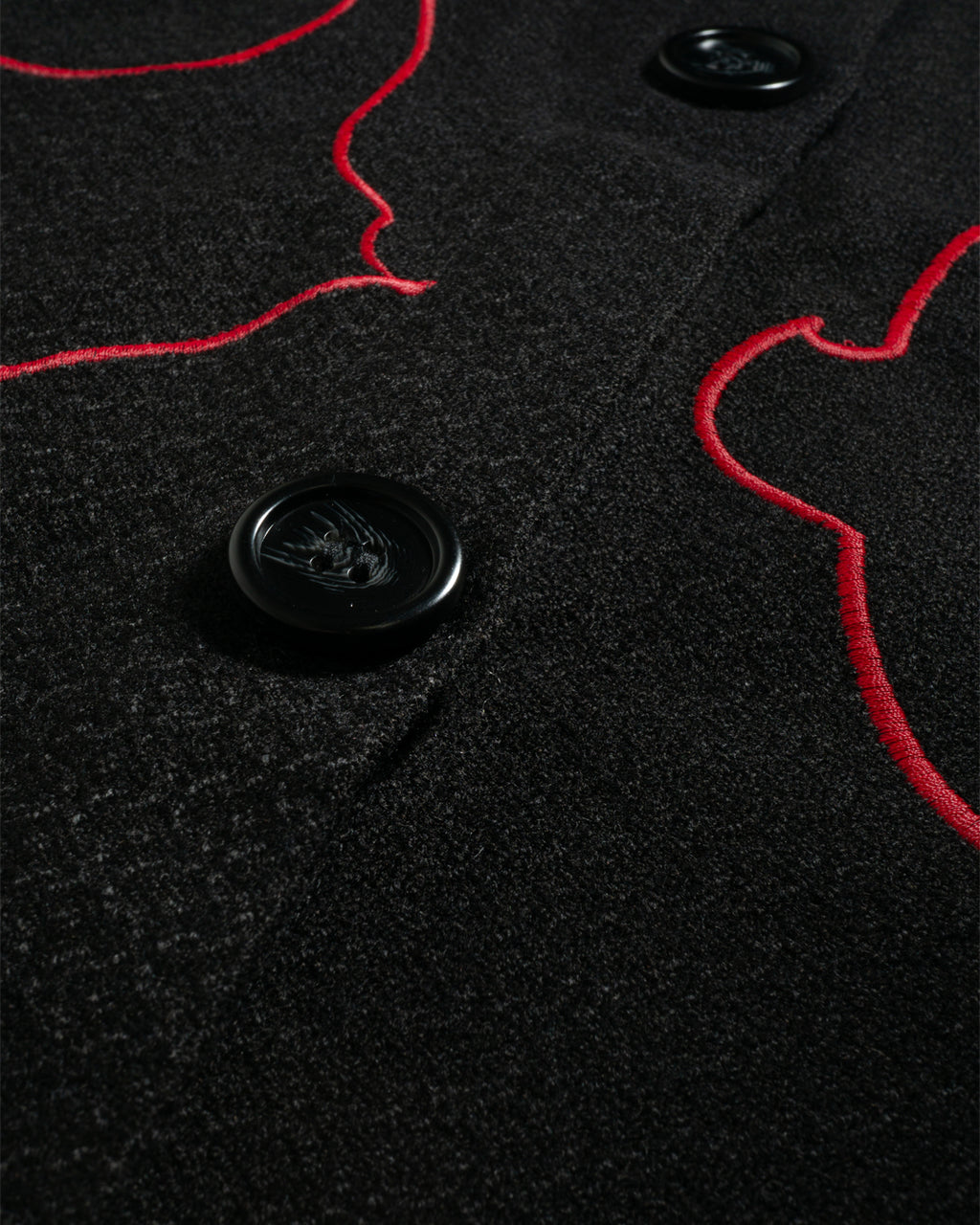 ♥SWALLOW EMBROIDERED MULTI-WAY CAPE