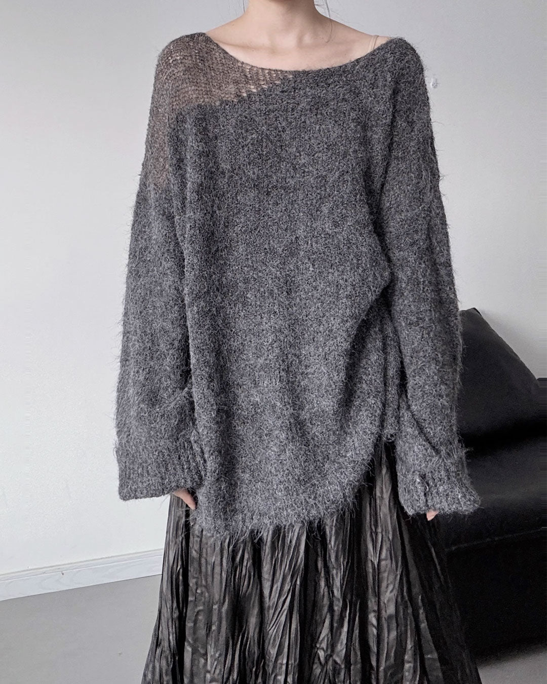 ♥SHEER PANEL RELAXED KNIT – Black Gravity