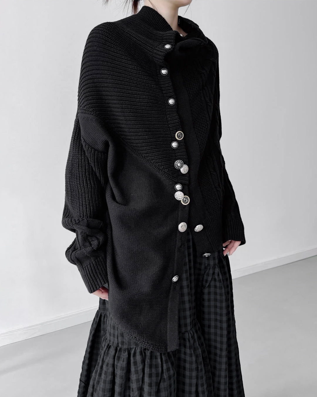 ♥ASYMMETRIC TEXTURE MIX KNIT CARDIGAN – Black Gravity