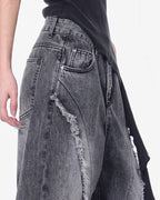 ♥CUT-OUT CURVE PANEL WIDE DENIM