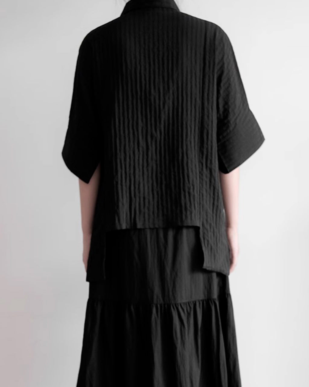♥CROSS HEM SHIRT