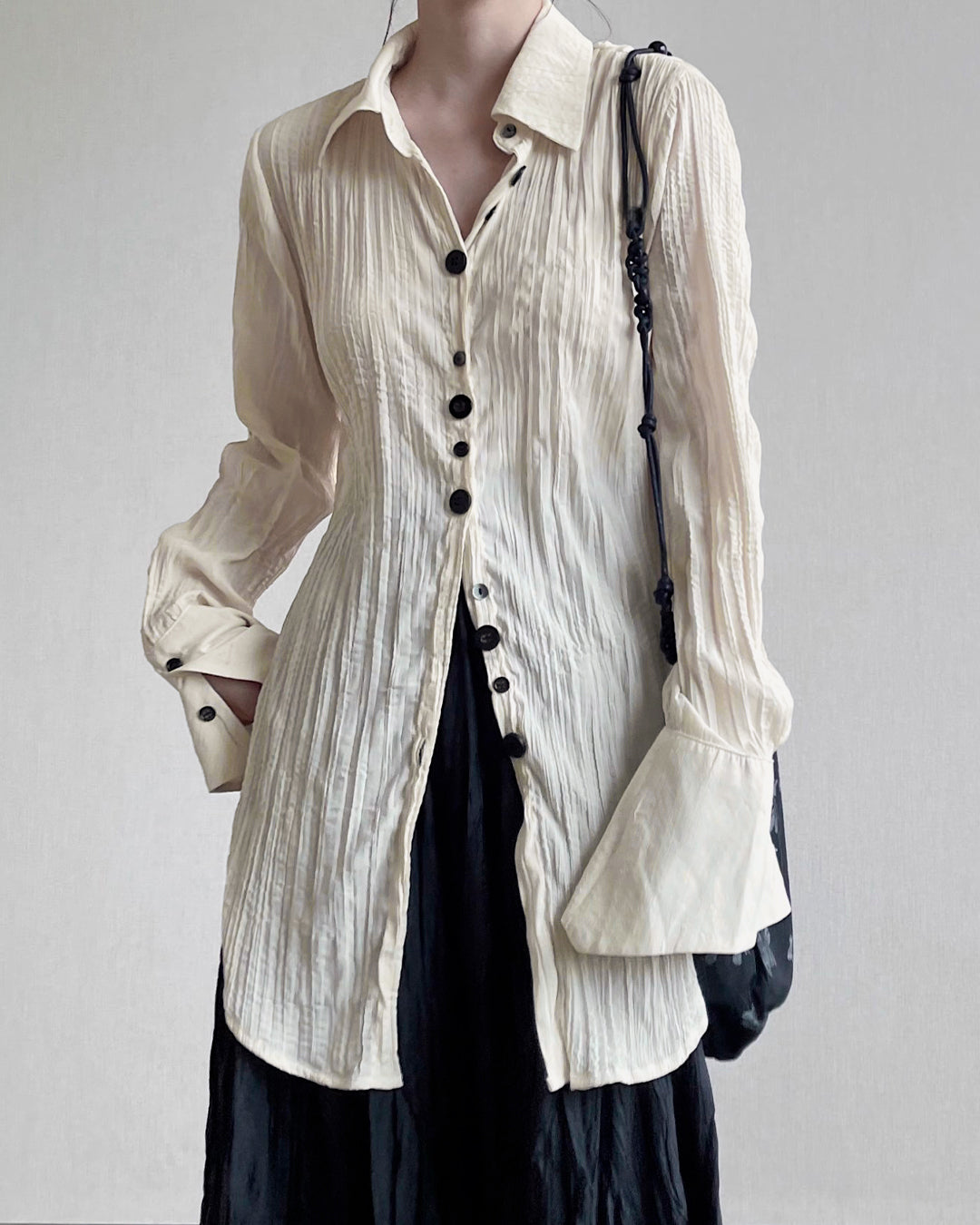 ♥SHORT BACK LENGTH TEXTURED SHIRT