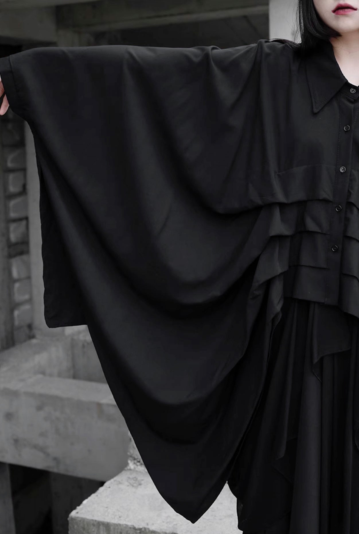 ♥MIDNIGHT WING CAPE SHIRT