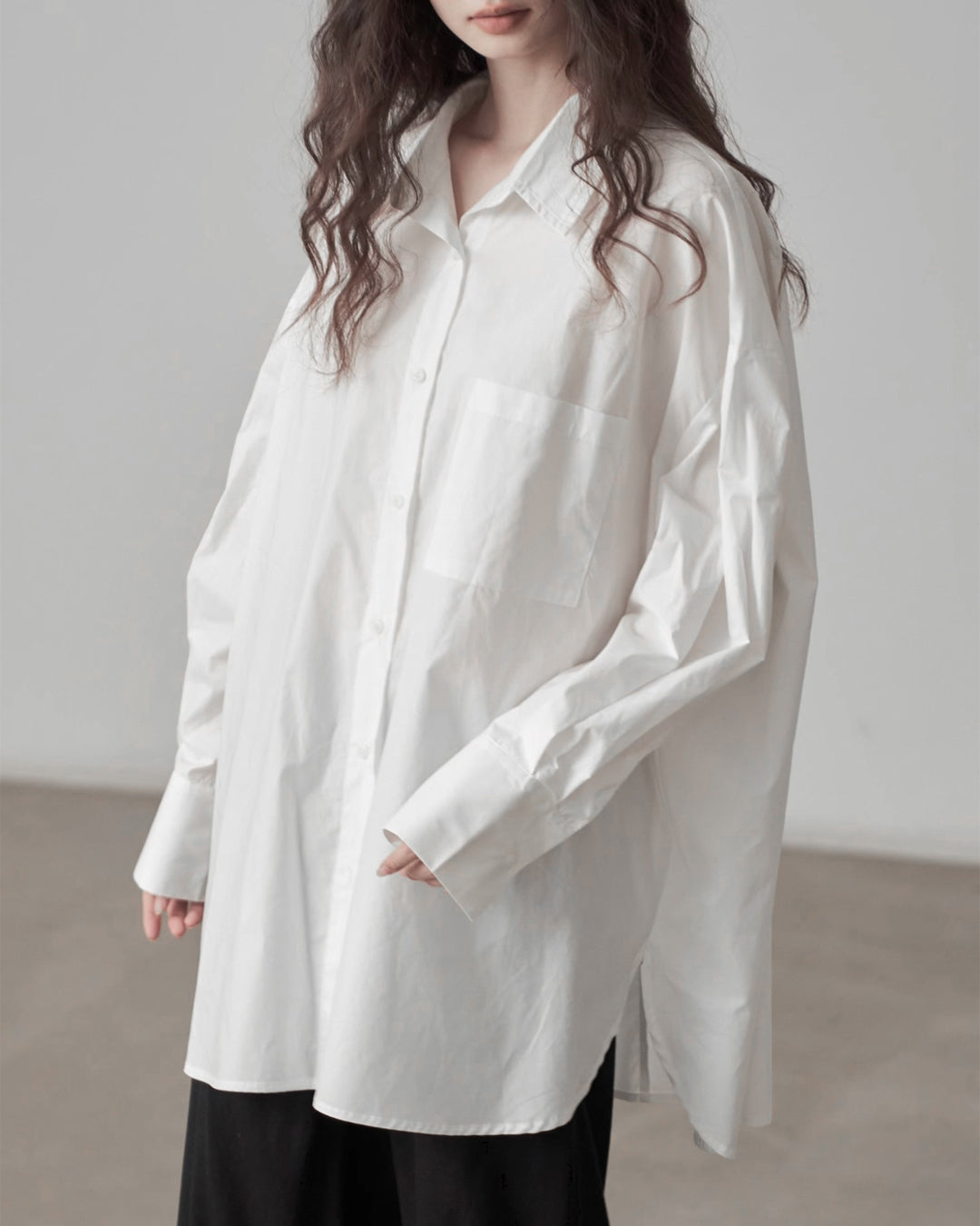 ♥BACK RIBBON OVERSIZED SHIRT
