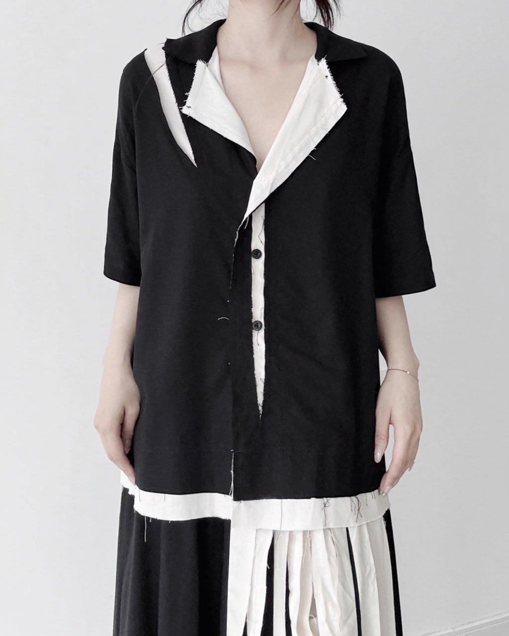 ♥RAW EDGE PANEL SHIRT