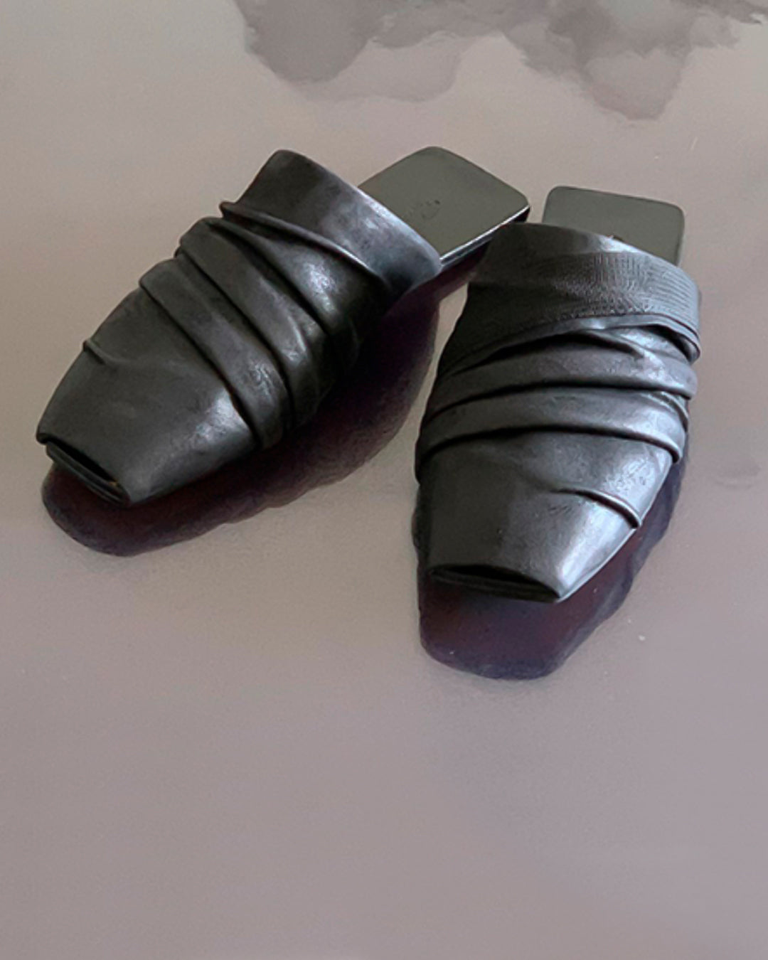 ♥OVERLAPPING LEATHER SANDALS
