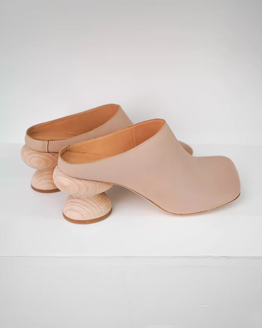 ♥SPHERE HEEL SQUARE LEATHER MULE
