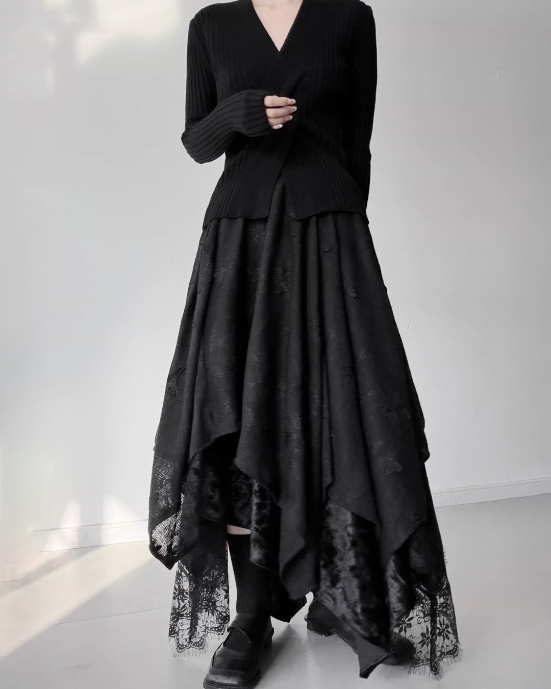 ♥ASYMMETRIC MULTI TEXTURE LAYERED SKIRT – Black Gravity