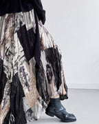 ♥ABSTRACT PRINT CRUSHED FLARED SKIRT