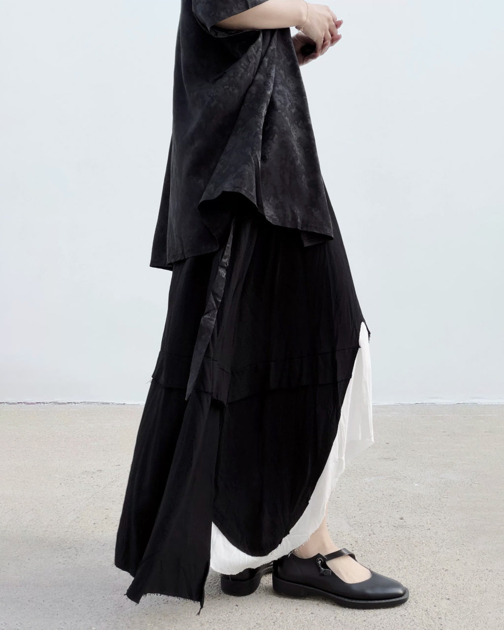 ♥BICOLOR IRREGULAR HEM SKIRT