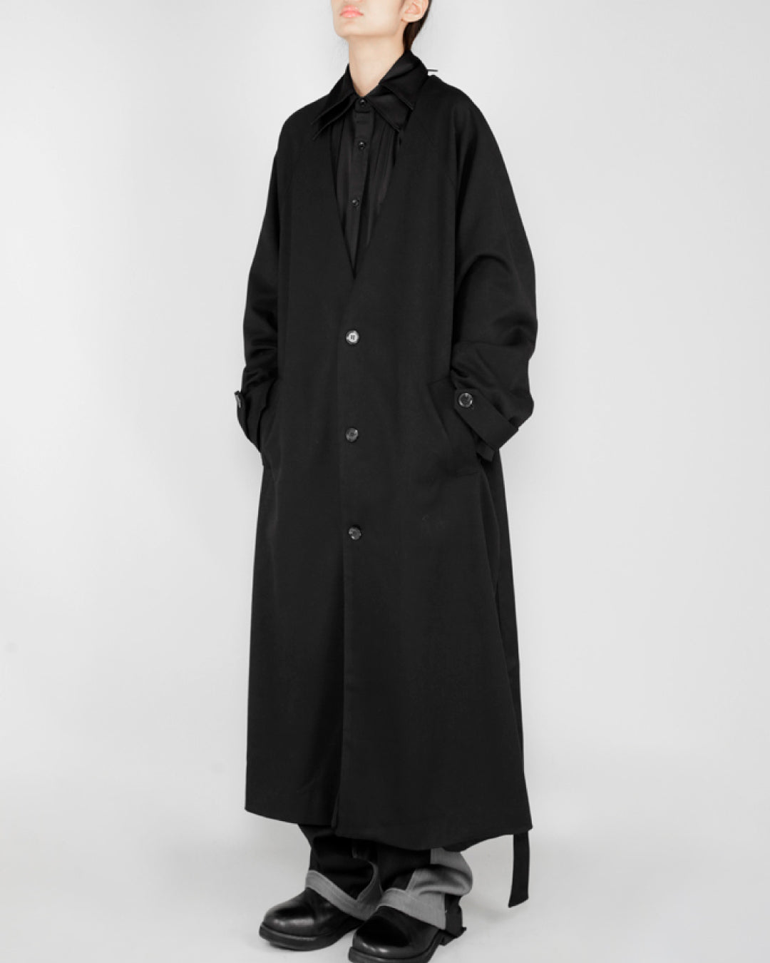 ♠♥V-NECK LONG COAT