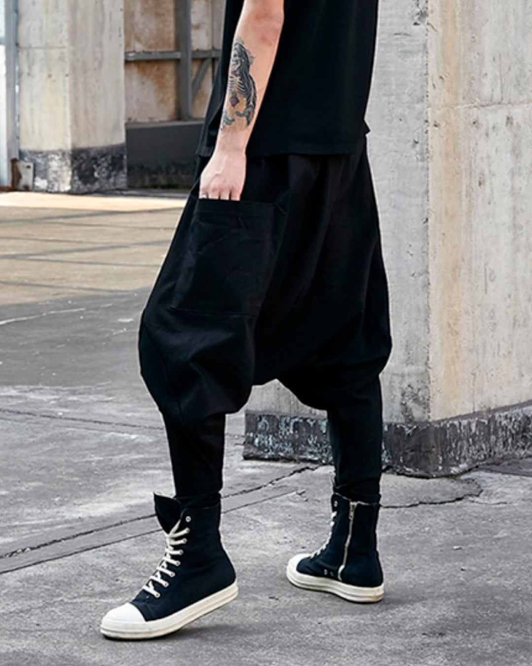 完売品◇BLACK GRAVITY◇SUSPENDER WIDE PANTS-