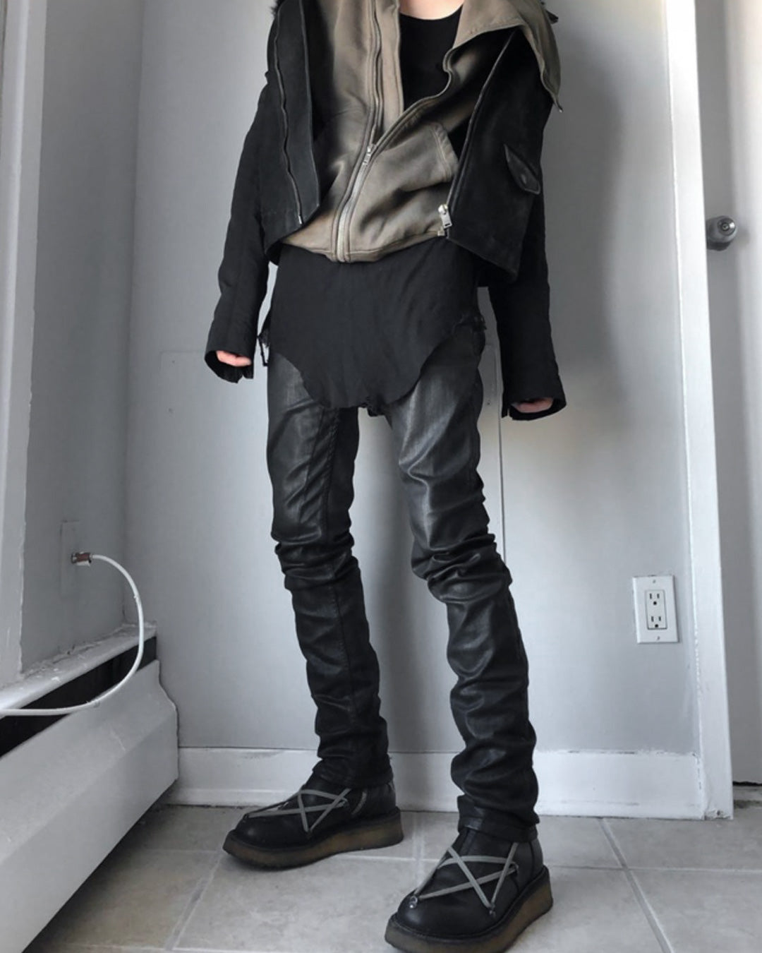 ♠CORDED WAX SLIM JEANS