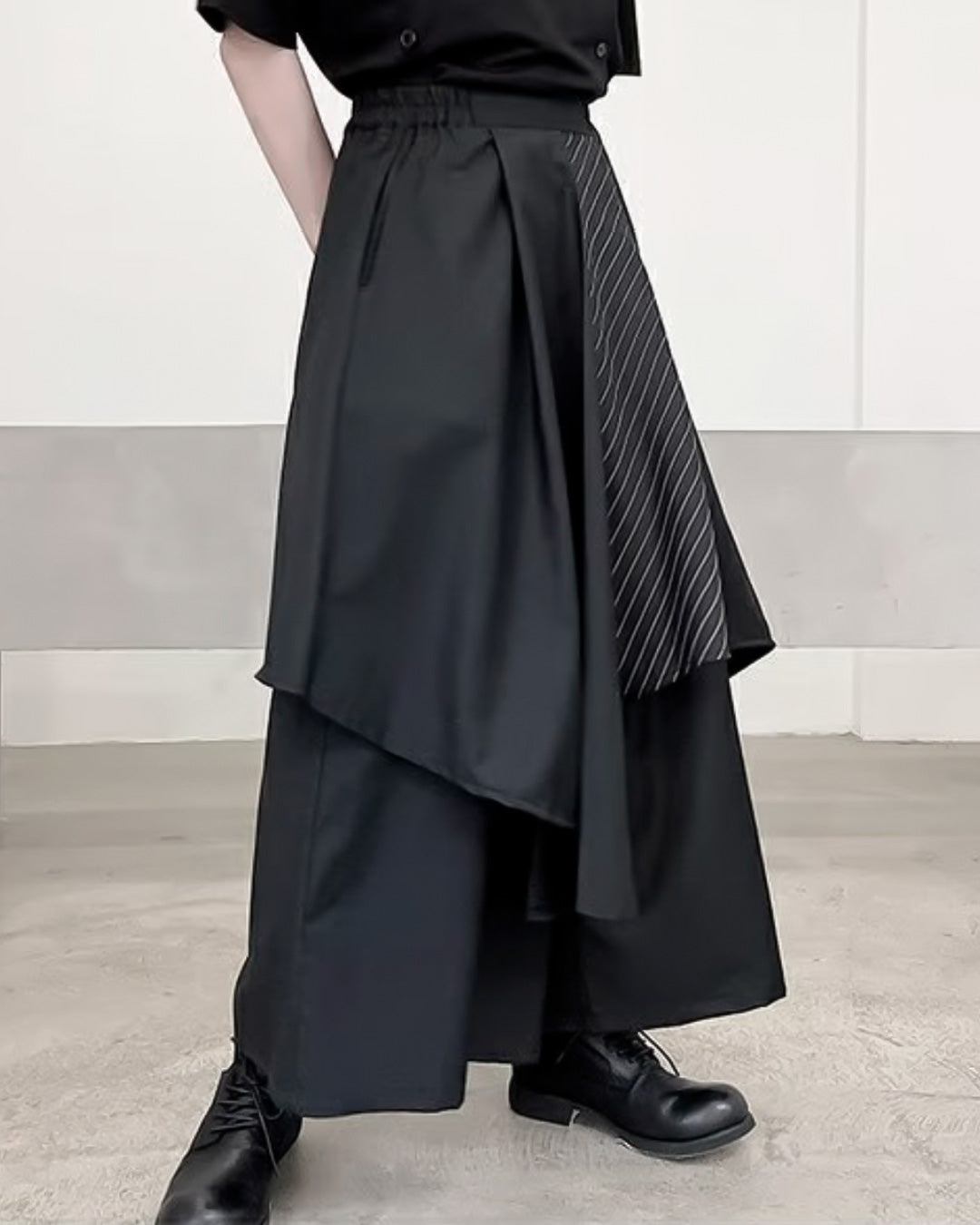 ♤DESIGN WIDE PANTS – Black Gravity